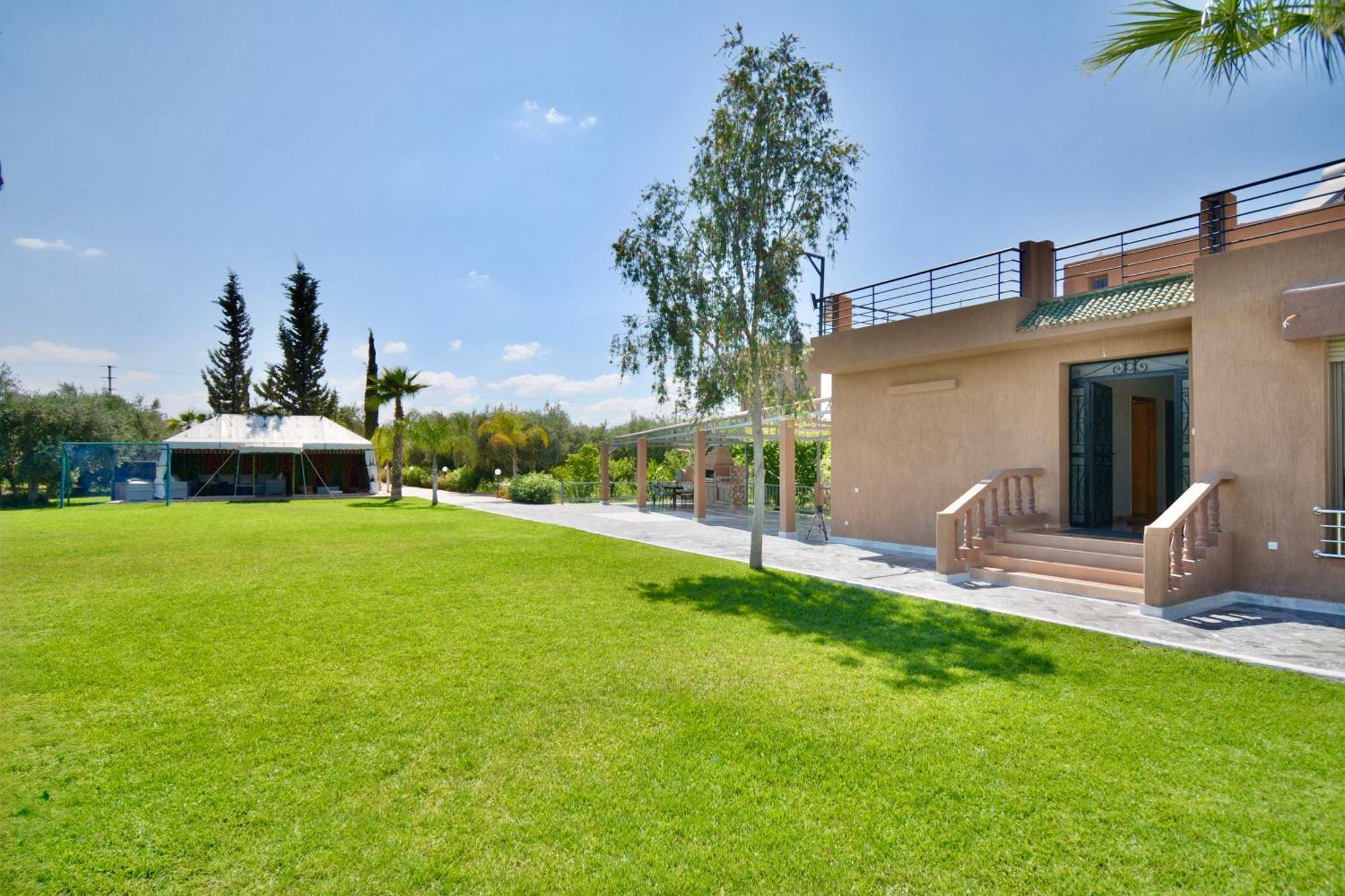 Ferme De Vacances Avec Une Grande Villa A Marrakech Μαρακές Εξωτερικό φωτογραφία